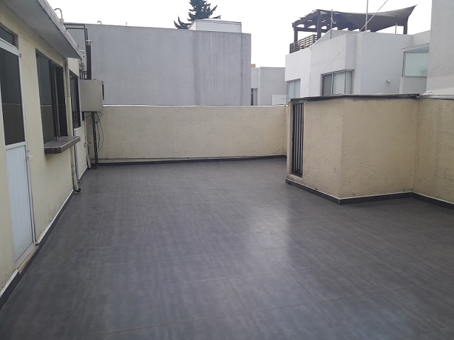 Suri Bienes Raíces - Casa en venta en San Pedro de los Pinos